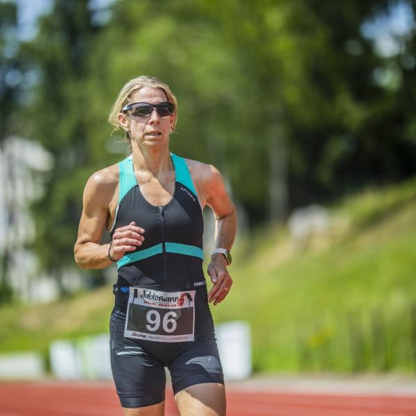 jablomann_2024_low_270